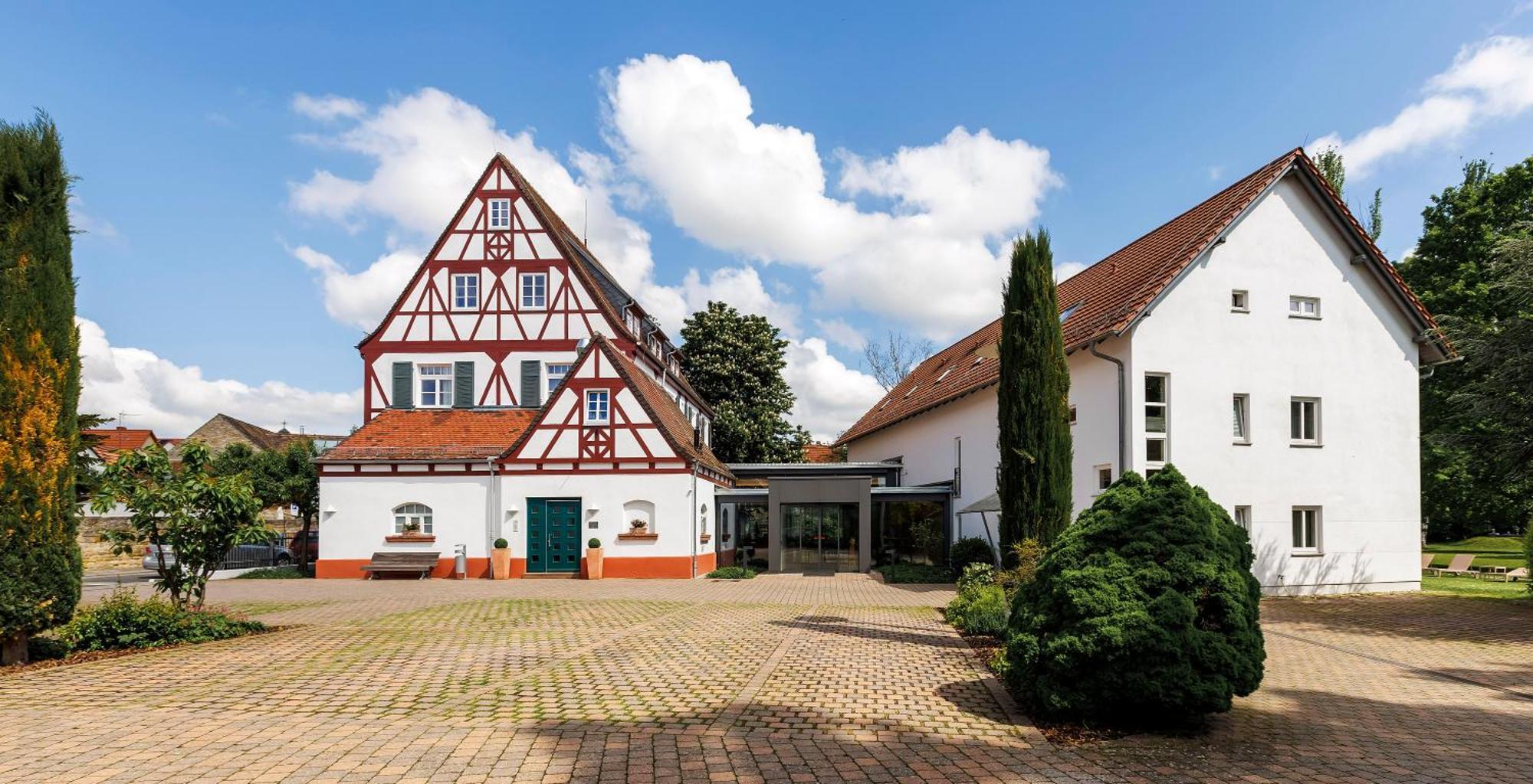 Landhotel Altes Wasserwerk Gbr フラインスハイム エクステリア 写真